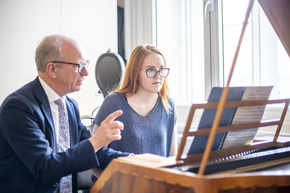 Scholar Dominika Maszcynska in one-to-one fortepiano lesson at the RCM